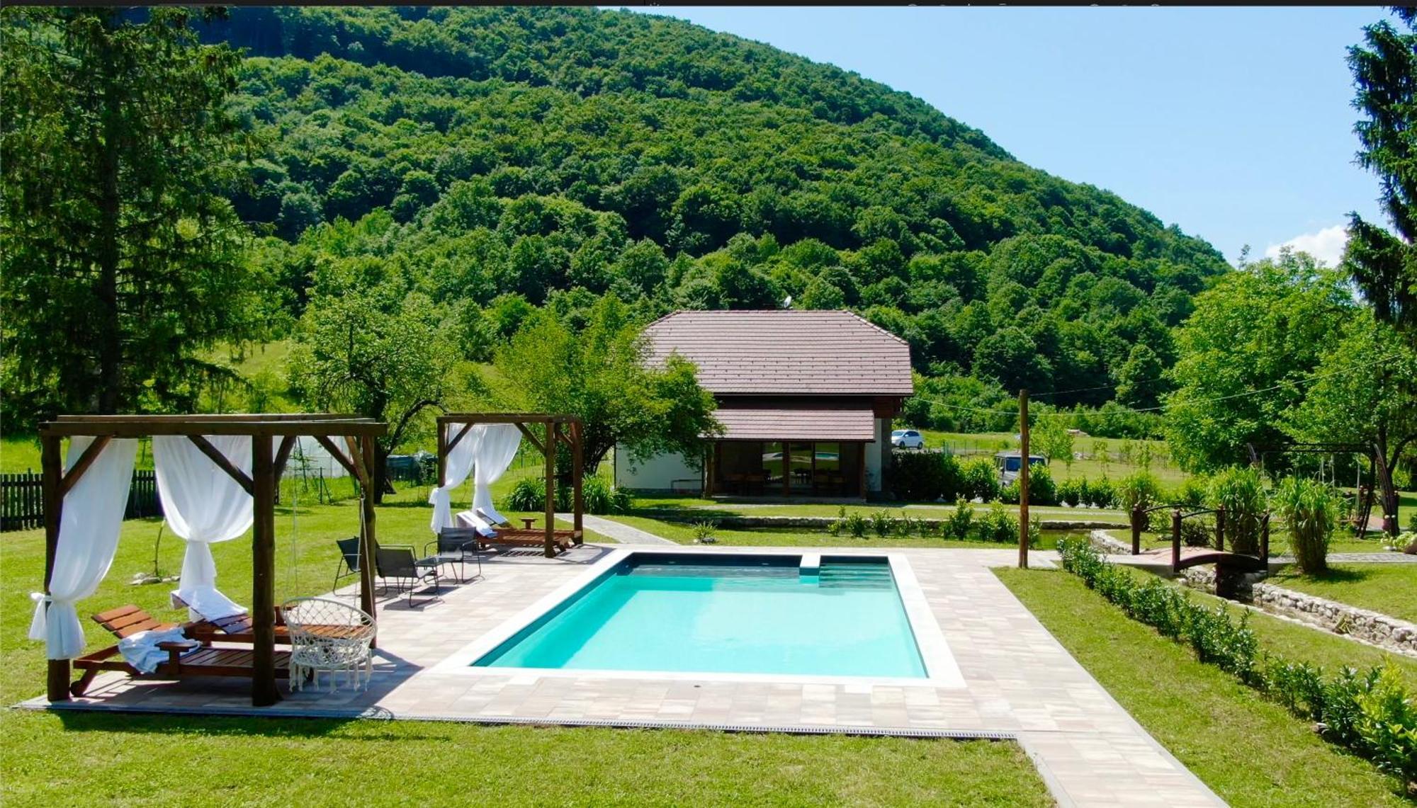 Villa Vacation House Studenac Bihać Exterior foto